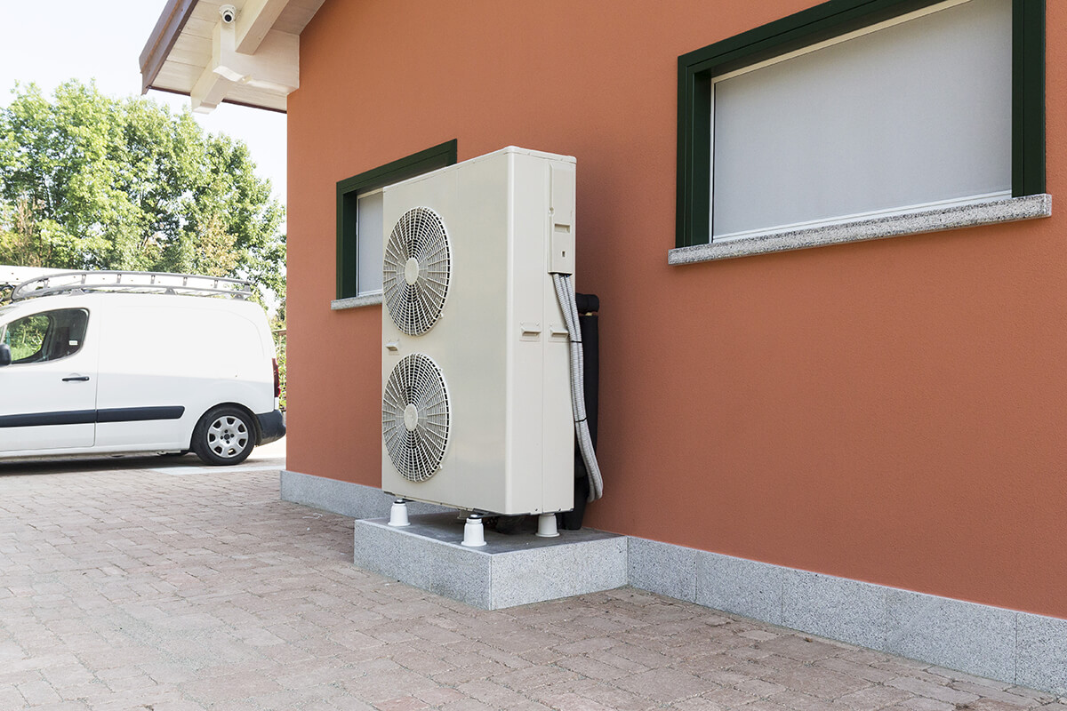 Combien De Temps Tourne Une Pompe à Chaleur Par Jour Quels sont les avantages d’une pompe à chaleur ? | Hellio